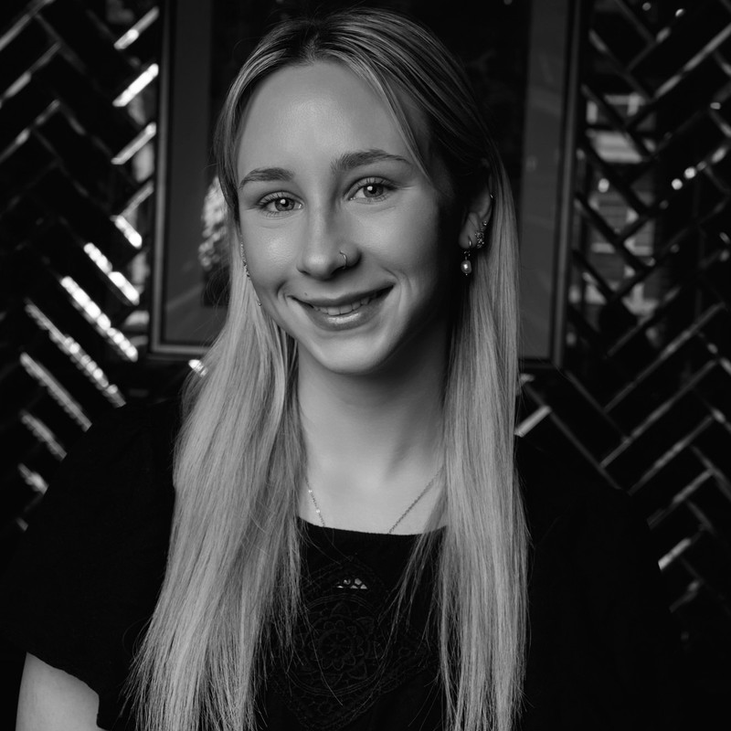 Chloe - Element Salon